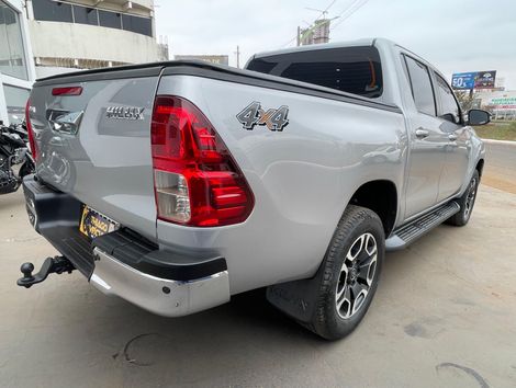 Toyota Hilux CD SR 4x4 2.8 TDI Diesel Aut.