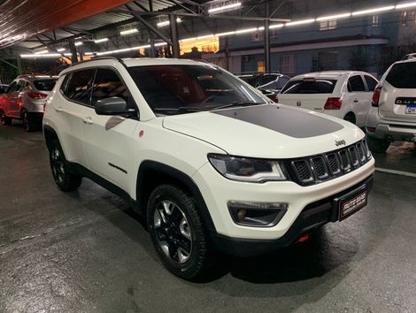 Jeep COMPASS TRAILHAWK 2.0 4x4 Dies. 16V Aut.