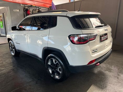 Jeep COMPASS TRAILHAWK 2.0 4x4 Dies. 16V Aut.