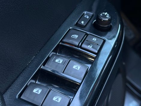Toyota Hilux CD SRX 4x4 2.8 TDI 16V Diesel Aut.