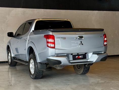 Mitsubishi L200 Triton Sport HPE 2.4 CD Diesel Aut.