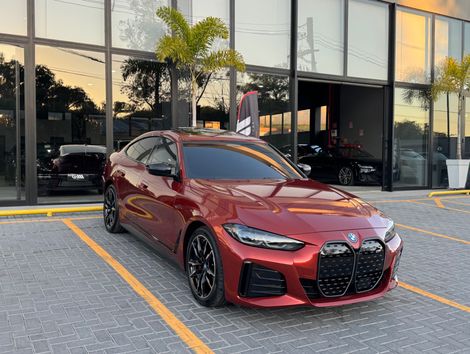 BMW i4 M50 (Elétrico)