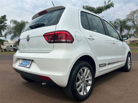 VolksWagen Fox Connect 1.6 Flex 8V 5p