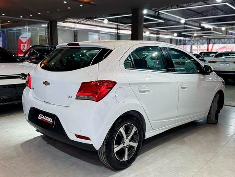 Chevrolet ONIX HATCH LTZ 1.4 8V FlexPower 5p Aut.