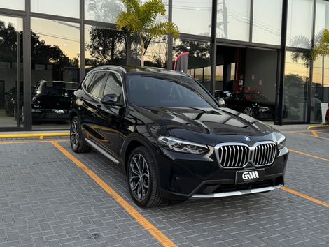 BMW X3 XDRIVE 30e X-Line Turbo Híbrido Aut.