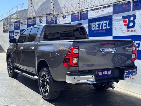 Toyota Hilux CD SRX 4x4 2.8 TDI 16V Diesel Aut.