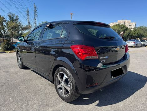 Chevrolet ONIX HATCH LTZ 1.4 8V FlexPower 5p Aut.