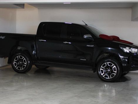 Toyota Hilux CD SRV 4x4 2.8 TDI Diesel Aut.