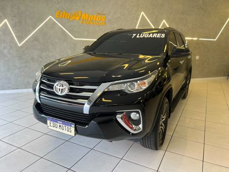 Toyota Hilux SW4 SRV 4x2 2.7 Flex 16V Aut.