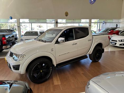 Mitsubishi L200 Triton HPE 3.2 CD TB Int.Diesel Aut