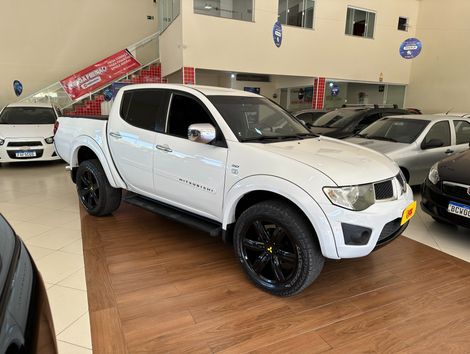 Mitsubishi L200 Triton HPE 3.2 CD TB Int.Diesel Aut