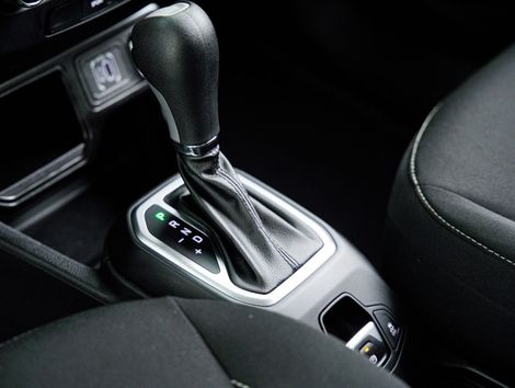 Jeep Renegade Sport T270 1.3 TB 4x2 Flex Aut.