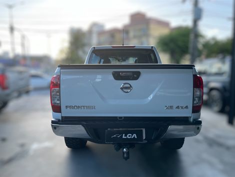 Nissan Frontier XE CD 4x4 2.3 Bi-TB Diesel Aut.
