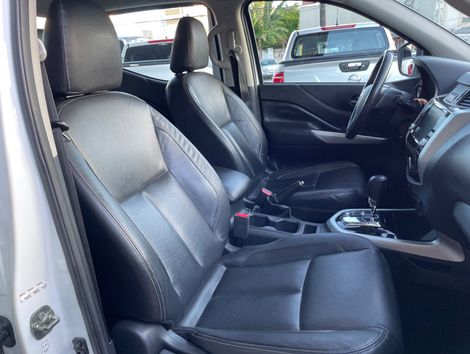 Nissan Frontier XE CD 4x4 2.3 Bi-TB Diesel Aut.