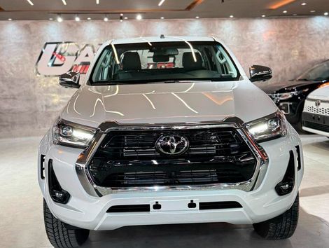 Toyota Hilux CD SRX 4x4 2.8 TDI 16V Diesel Aut.