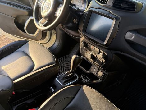 Jeep Renegade Longitude 1.8 4x2 Flex 16V Aut.