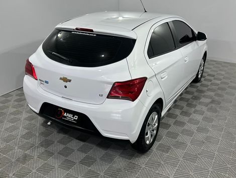 Chevrolet ONIX HATCH LT 1.0 8V FlexPower 5p Mec.