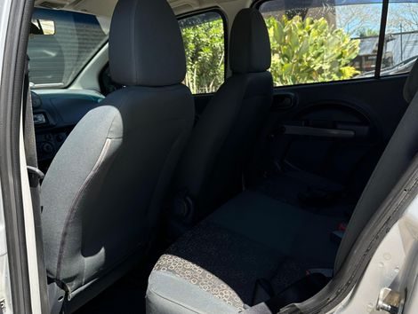 Fiat UNO ATTRACTI. Celeb.1.4 EVO F.Flex 8V 2p