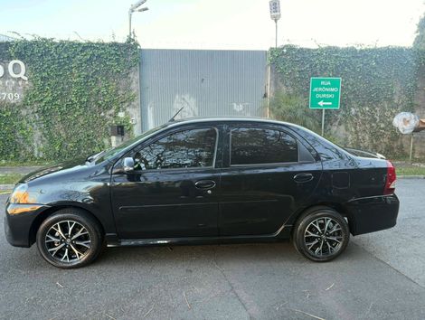 Toyota ETIOS PLATINUM Sed. 1.5 Flex 16V 4p Aut.
