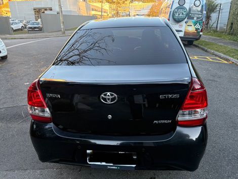 Toyota ETIOS PLATINUM Sed. 1.5 Flex 16V 4p Aut.