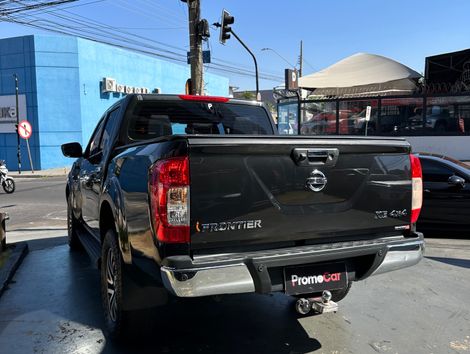 Nissan Frontier XE CD 4x4 2.3 Bi-TB Diesel Aut.