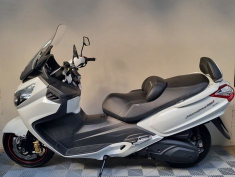 DAFRA MAXSYM 400i