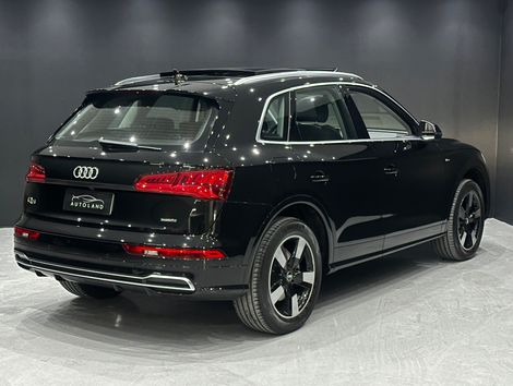 Audi Q5 S-Line 2.0 TFSI Quattro S-tronic