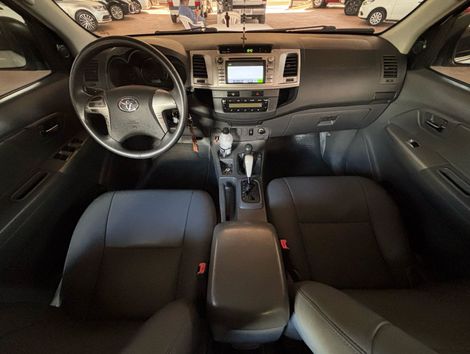 Toyota Hilux CD SRV D4-D 4x4 3.0 TDI Diesel Aut