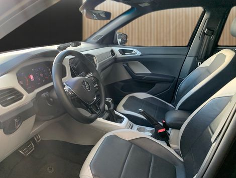 VolksWagen T-Cross Hig. 250 TSI 1.4 Flex 16V 5p Aut