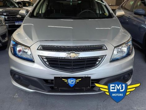 CHEVROLET 1.4 MPFI LT 8V FLEX 4P MANUAL
