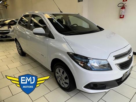 CHEVROLET 1.4 MPFI LT 8V FLEX 4P AUTOMÁTICO