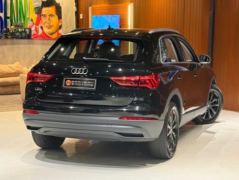 Audi Q3 Prest. 1.4 TFSI Flex/Prest. S-tronic