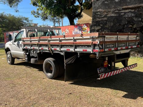 FORD F-4000 4x2 2p (diesel)(E5)