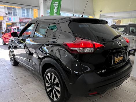 Nissan KICKS SL 1.6 16V FlexStar 5p Aut.