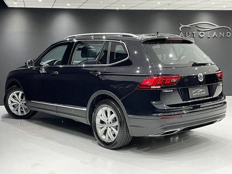 VolksWagen TIGUAN Allspac Comf 250 TSI 1.4 Flex