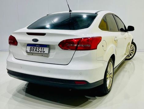 Ford Focus 2.0 16V/SE/SE Plus Flex 5p Aut.