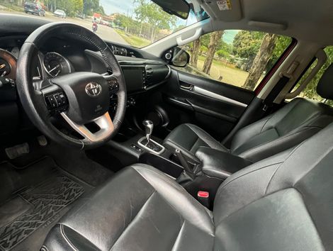 Toyota Hilux CD SRV 4x2 2.7 Flex 16V Aut.