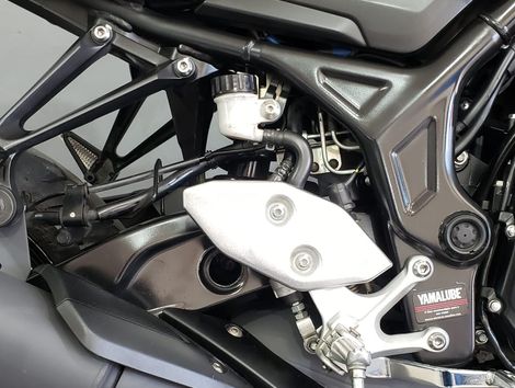 YAMAHA MT-03 321/ABS