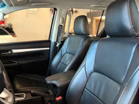 Toyota Hilux CD SR 4x4 2.8 TDI Diesel Aut.