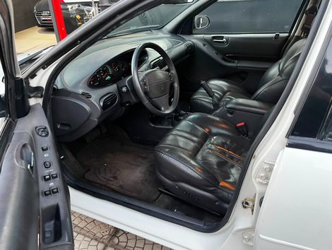 Chrysler Stratus LX 2.5 Aut