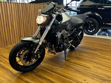 YAMAHA MT-09 850cc/ABS
