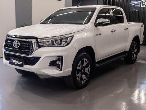 Toyota Hilux CD SRX 4x4 2.8 TDI 16V Diesel Aut.