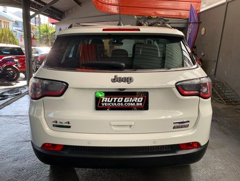 Jeep COMPASS LONGITUDE 2.0 4x4 Dies. 16V Aut.