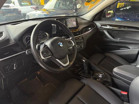 BMW X1 SDRIVE 20i X-Line 2.0 TB Active Flex