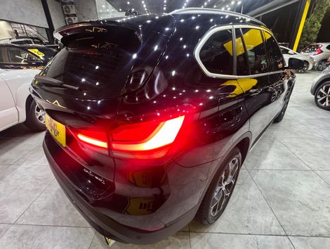 BMW X1 SDRIVE 20i X-Line 2.0 TB Active Flex