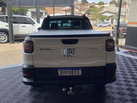 Fiat Strada Freedom 1.3 Flex 8V  CS Plus