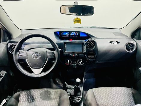 Toyota ETIOS X 1.3 Flex 16V 5p Mec.