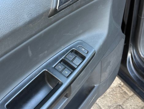 VolksWagen Polo Sedan 1.6 Mi Total Flex 8V 4p