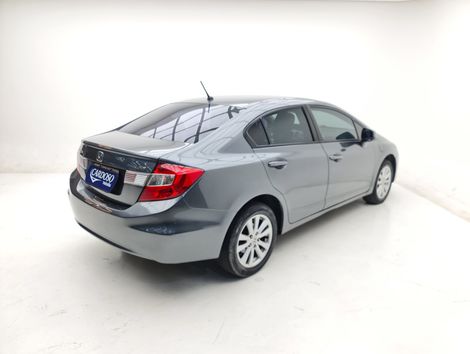 Honda Civic Sedan LXS 1.8/1.8 Flex 16V Aut. 4p