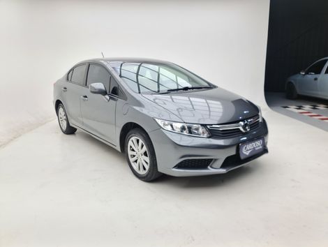 Honda Civic Sedan LXS 1.8/1.8 Flex 16V Aut. 4p